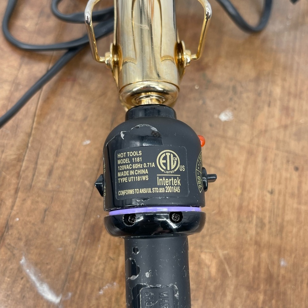 Hot Tools Professional Black and Gold Curling Iron - Picture 5 of 6